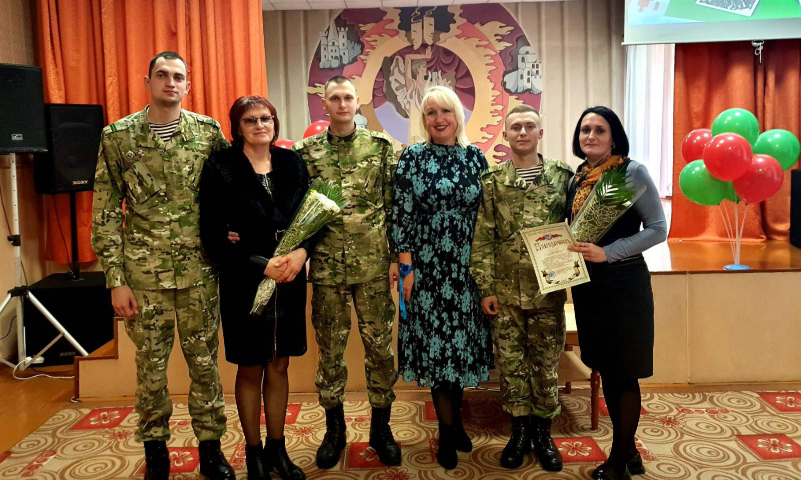 Мамам лучших военнослужащих 3 ОПБ вручили подарки от Могилевской городской организации БСЖ